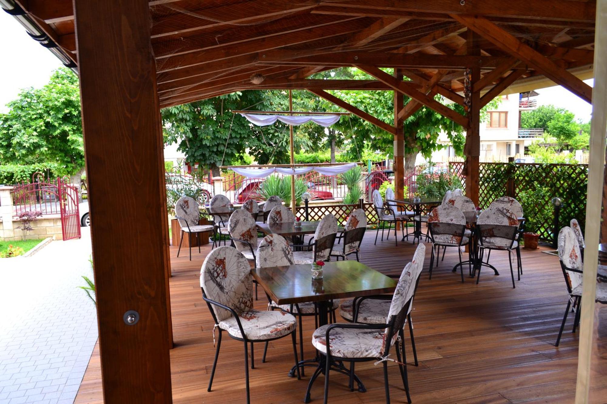 Saint George Family Hotel Lozenets Exterior foto