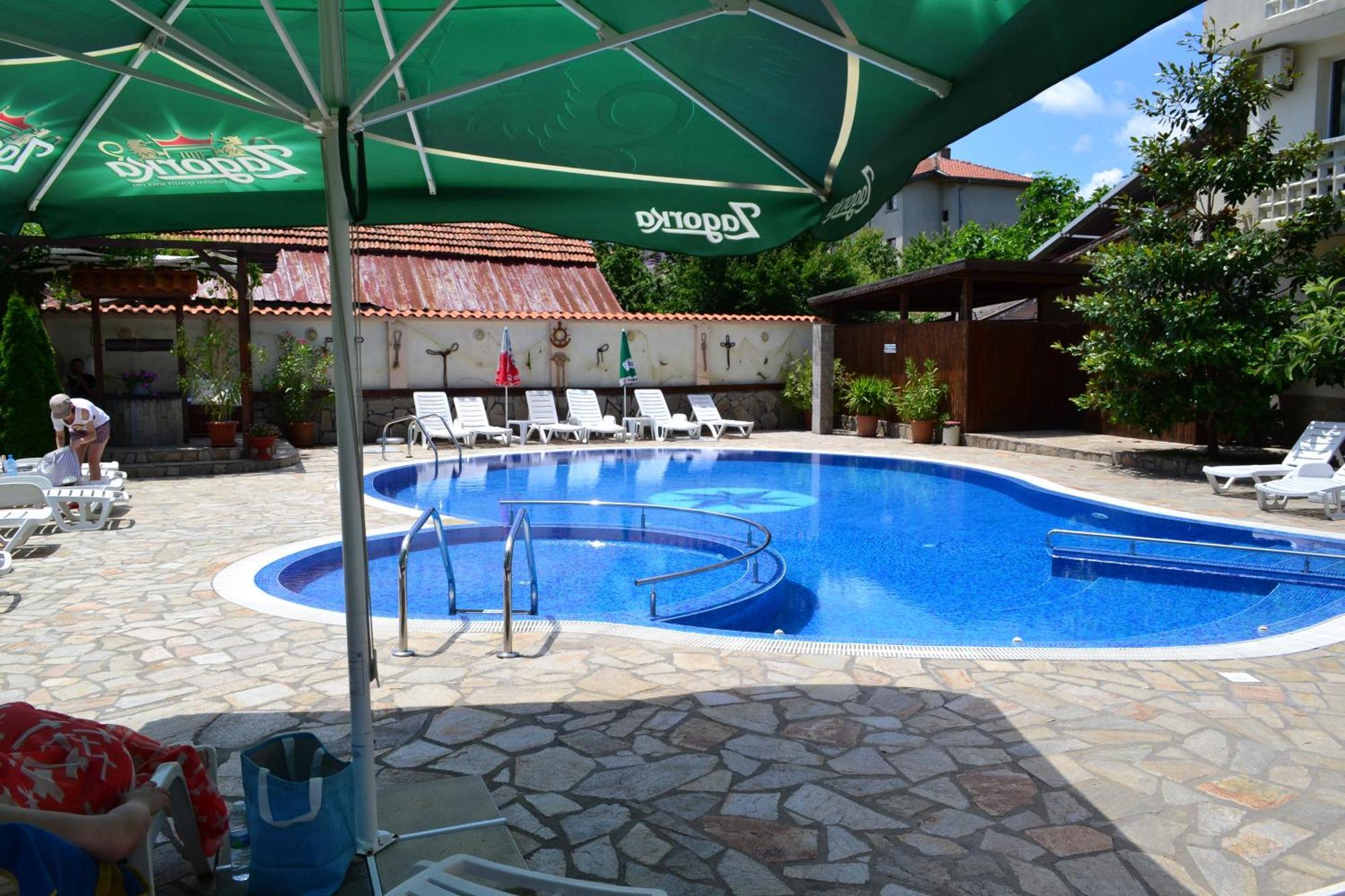 Saint George Family Hotel Lozenets Exterior foto