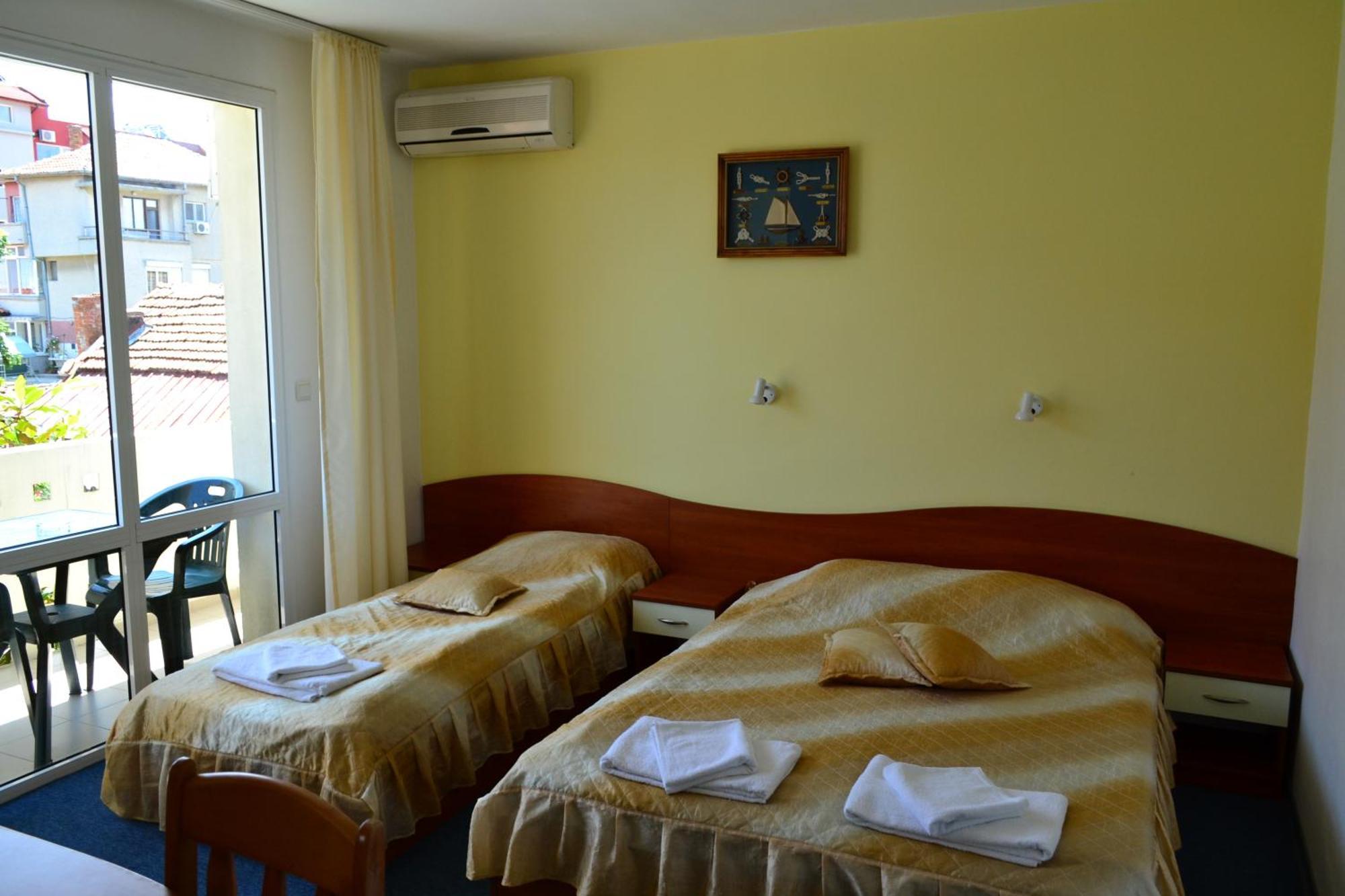 Saint George Family Hotel Lozenets Exterior foto
